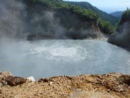 Boiling-Lake2.jpg